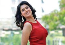 “உள்ளதும் போச்சா நொள்ளை கண்ணா” – கஸ்தூரி கிண்டல்