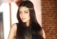 கவர்ச்சி உடை அணிந்தால் தப்பா? – ரியா சென் கோபம்