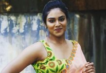 роЗроирпНродрпБроЬро╛ рокрпБроХрпИрокрпНрокроЯроЩрпНроХро│рпН