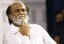 காரில் வலம் வந்த ரஜினி – வைரலாகும் புகைப்படம்