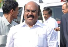 சசிகலாவிற்கு ஆட்சியிலும், கட்சியிலும் ஒருபோதும் இடமில்லை – அமைச்சர் திட்டவட்டம்!