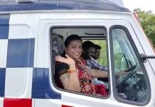 சாகசம் செய்யவா ஆம்புலன்ஸ்? – சர்ச்சையில் சிக்கிய ரோஜா!