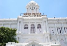 செல்போனில் காதல் தொல்லை! – அதிர வைத்த அதிகாரியின் ஆடியோ