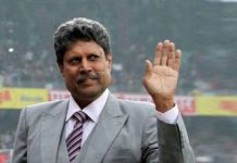 கபில்தேவுக்கு திடீர் நெஞ்சுவலி – மருத்துவமனையில் தீவிர சிகிச்சை