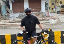 30 ஆயிரம் கி.மீ. பயணம் – அஜித்தின் வியக்க வைக்கும் சைக்கிளிங் திறமை