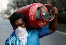 சமையல் கேஸ் விலை உயர்வு – கமல்ஹாசன் கடும் கண்டனம்