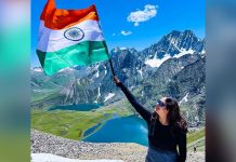 இமயமலையில் டிரெக்கிங் – வைரலாகும் வீடியோ