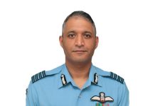 ро╣рпЖро▓ро┐роХро╛рокрпНроЯро░рпН ро╡ро┐рокродрпНродрпБ – роХрпБро░рпВрокрпН роХрпЗрокрпНроЯройрпН ро╡ро░рпБрогрпН роЪро┐роЩрпН рооро░рогроорпН