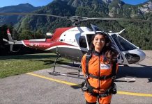 ро╕рпНроХрпИ роЯрпИро╡ро┐роЩрпН роЪрпЖропрпНрод рокро┐ро░рокро▓ роироЯро┐роХрпИ!