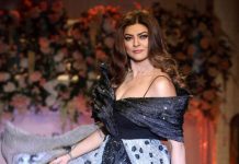 родро┐ро░рпБроироЩрпНроХрпИропро╛роХ роироЯро┐роХрпНроХрпБроорпН роЪрпБро╖рпНрооро┐родро╛ роЪрпЖройрпН! – ро╡рпИро░ро▓ро╛роХрпБроорпН рокрпБроХрпИрокрпНрокроЯроорпН