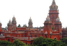 அதிக கட்டணம் வசூலிக்கும் தியேட்டர்காள் மீது நடவடிக்கை – உயர் நீதிமன்றம் உத்தரவு