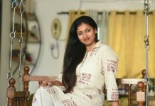 பேனாவுக்கு ஆதரவாக குரல் கொடுத்த காயத்ரி ரகுராம்!