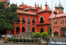 அதிமுக பொதுக்குழு தீர்மானங்களுக்கு தடை விதிக்க உயர்நீதிமன்றம் மறுப்பு!