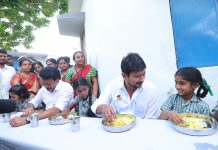 காலை உணவு திட்டம் ஆய்வு – மாணவர்களுடன் உணவருந்திய உதயநிதி ஸ்டாலின்