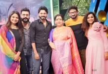 சாதனை படைத்த “அருவி” சீரியல்! – கேக் வெட்டி கொண்டாட்டம்