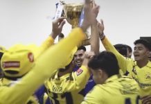 வெற்றியை கொண்டாடிய சிஎஸ்கே! – புதிய வீடியோ வைரல்