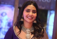 சினிமாவில் தொடர தினமும் போராட வேண்டும் – ஐஸ்வர்யா லட்சுமி