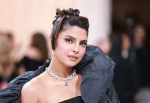 роЕро░рпБро╡ро░рпБрокрпНрокро╛рой рокроЯродрпНродро┐ро▓рпН роироЯро┐родрпНродрпЗройрпН! – рокро┐ро░ро┐ропроЩрпНроХро╛ роЪрпЛрокрпНро░ро╛